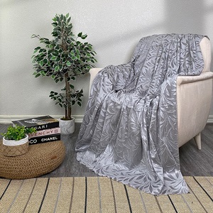 Evneşe Tay Tüyü Akasya Koltuk Kanepe Örtüsü 160x200cm - Füme - 160X200