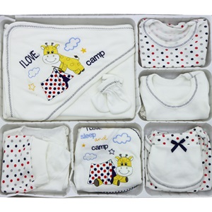 Hopipop 310 I love Camp Zürafa Nakış 11 Parça Zıbın Seti 0-3 Ay