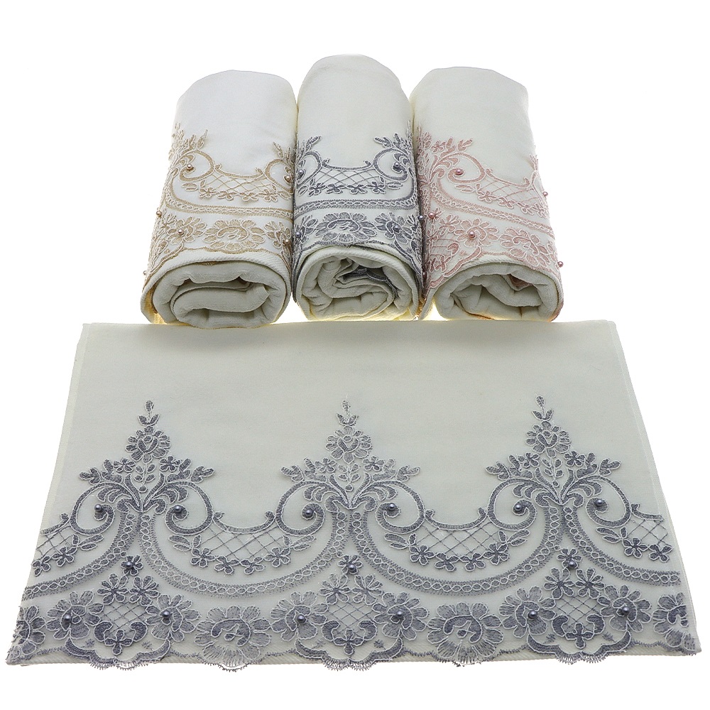 Yoncagül 50x90 cm Kadife Fransız Dantelli El Yüz Havlusu