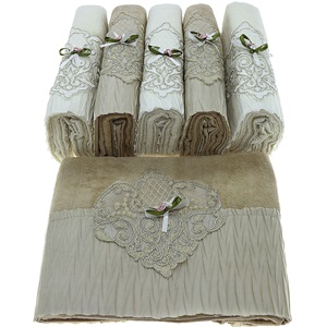 İfh Bukle Kadife Pliseli El Yüz Havlusu 50x90 cm