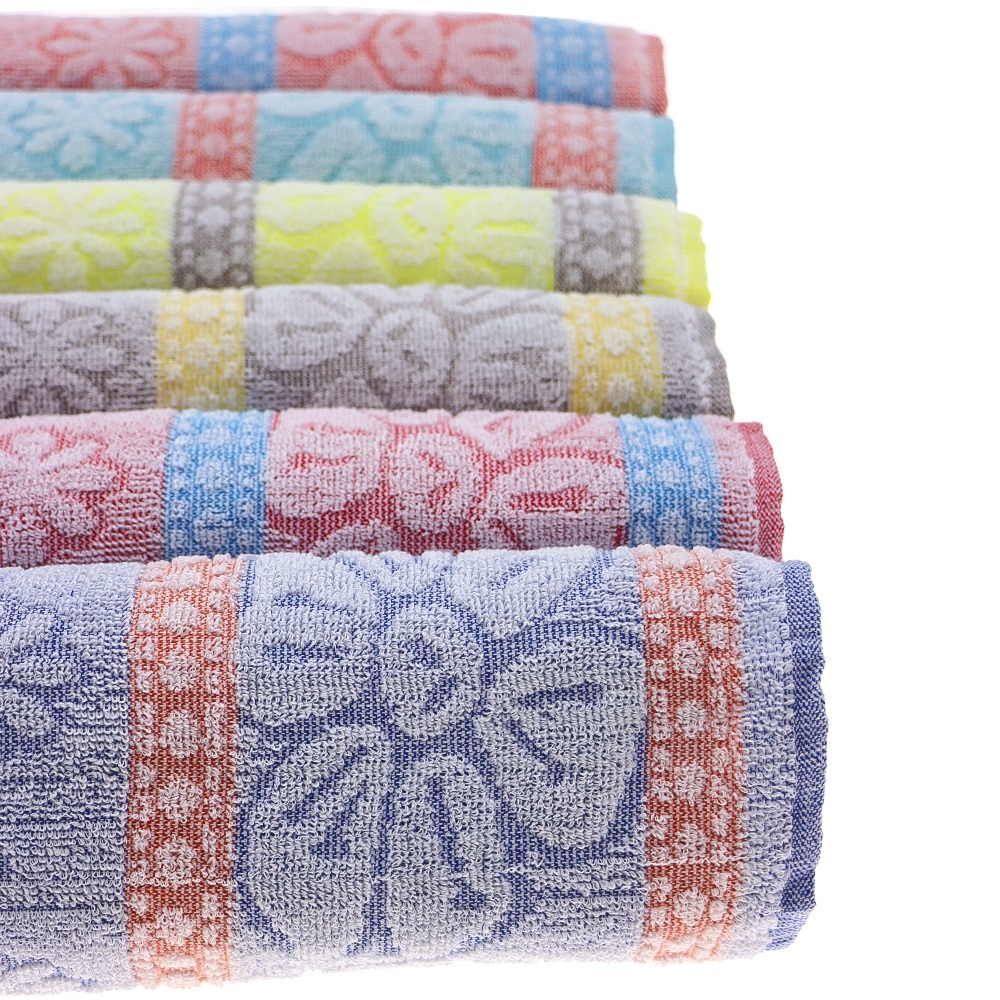 Ekli Hafif Goncalı Papatyalı Renkli El Yüz Havlusu 50x90