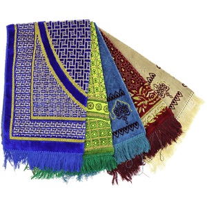 İslamoğlu Desenli Kadife 400 gr Lık Seccade