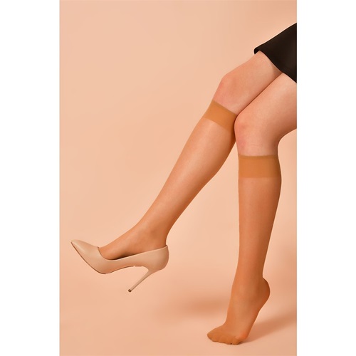 Özge 0747 Bayan 15 Den Fit Parlak İnce Dizaltı Çorap