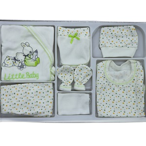 307 Biberonlu Tavşan Nakış 7 Parça Zıbın Seti 0-3 Ay