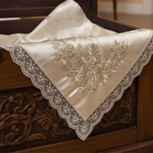 Kasso Home Krc2330 Saten Fransız Köşe Nakışlı Bohça - Karışık Renk - ASORTİ