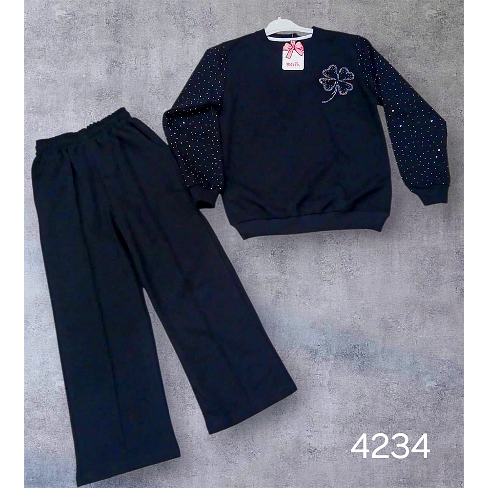 Alfa Kids 4234 KızÇocuk 2 İp Kol Taşlı Nakışlı Sıfır Yaka Takım 4-10 Yaş